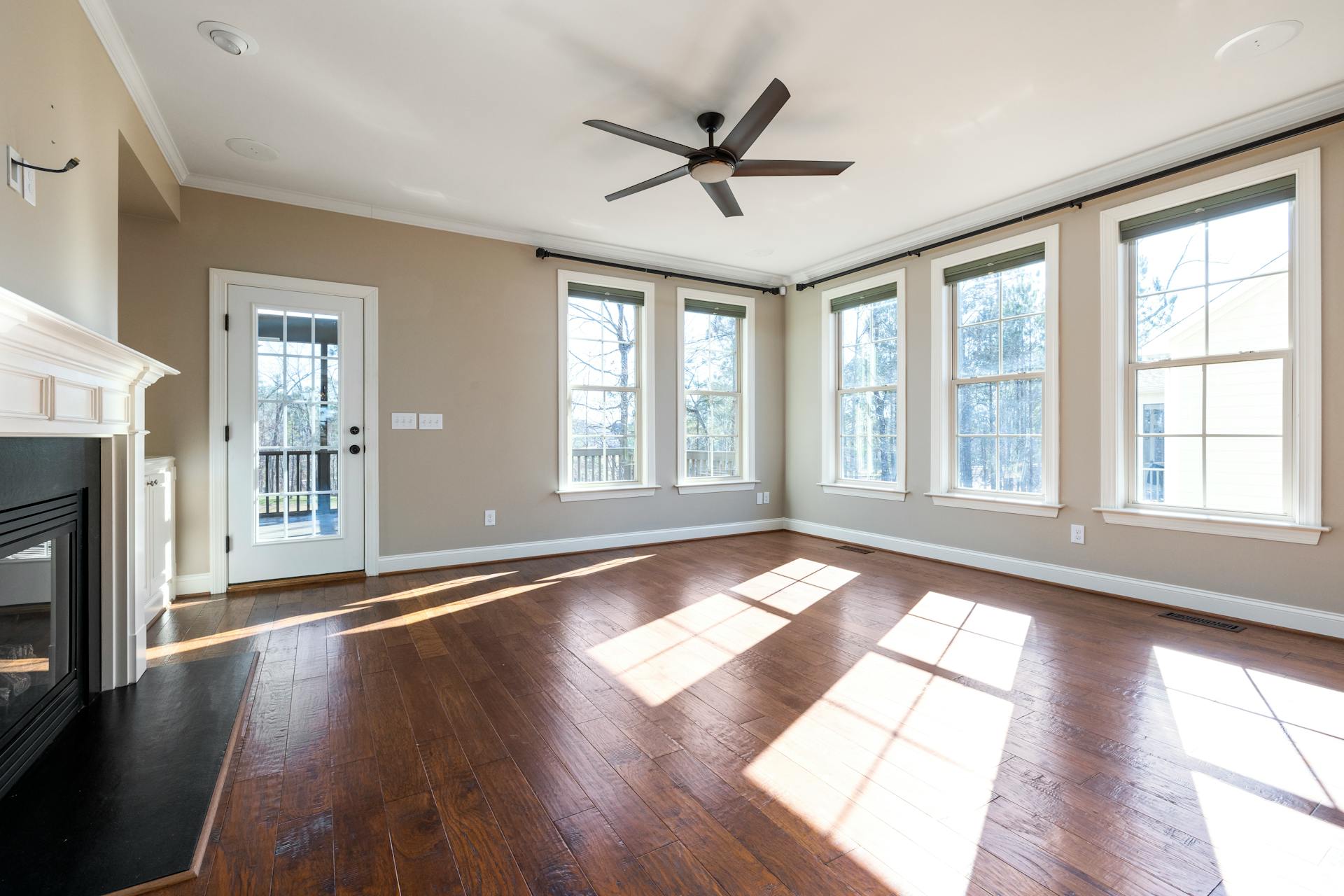 Flooring services in Scottsdale, AZ