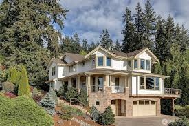 Eco-friendly carpet, tile, and upholstery cleaning services for homes and businesses in Seattle, WA