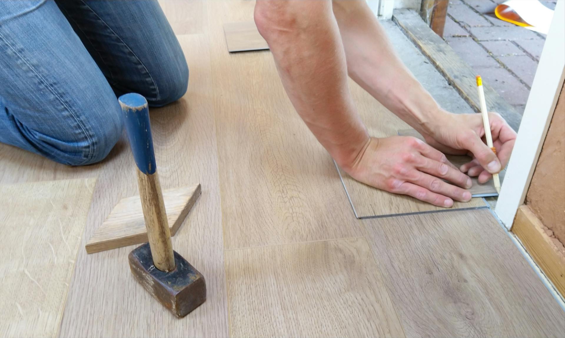 Professional flooring installers in Estero, FL Professional flooring installers in Estero, FL