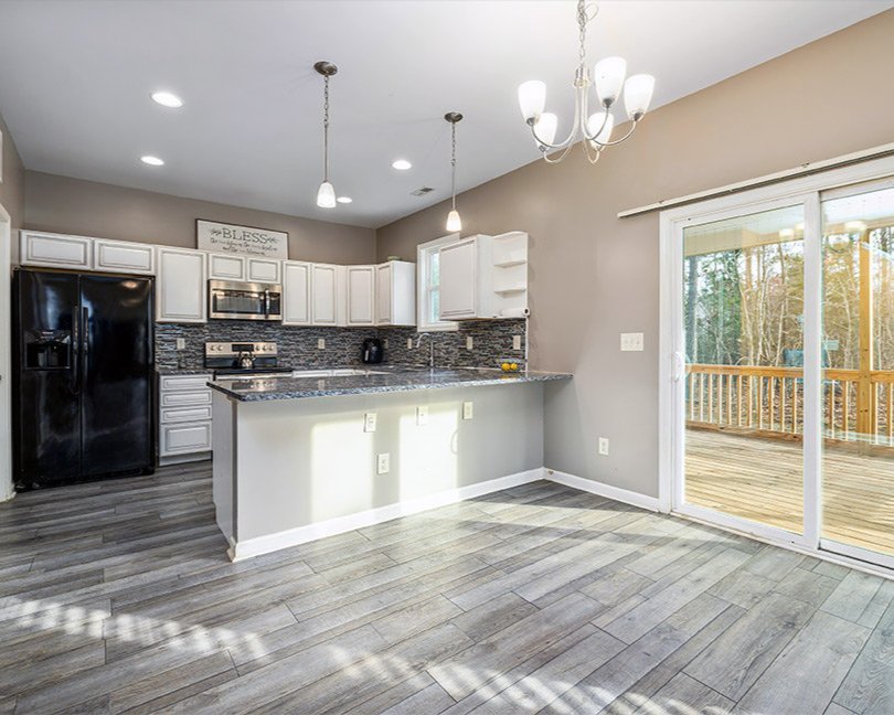 Professional vinyl flooring installation with floor prep in Maricopa County AZ