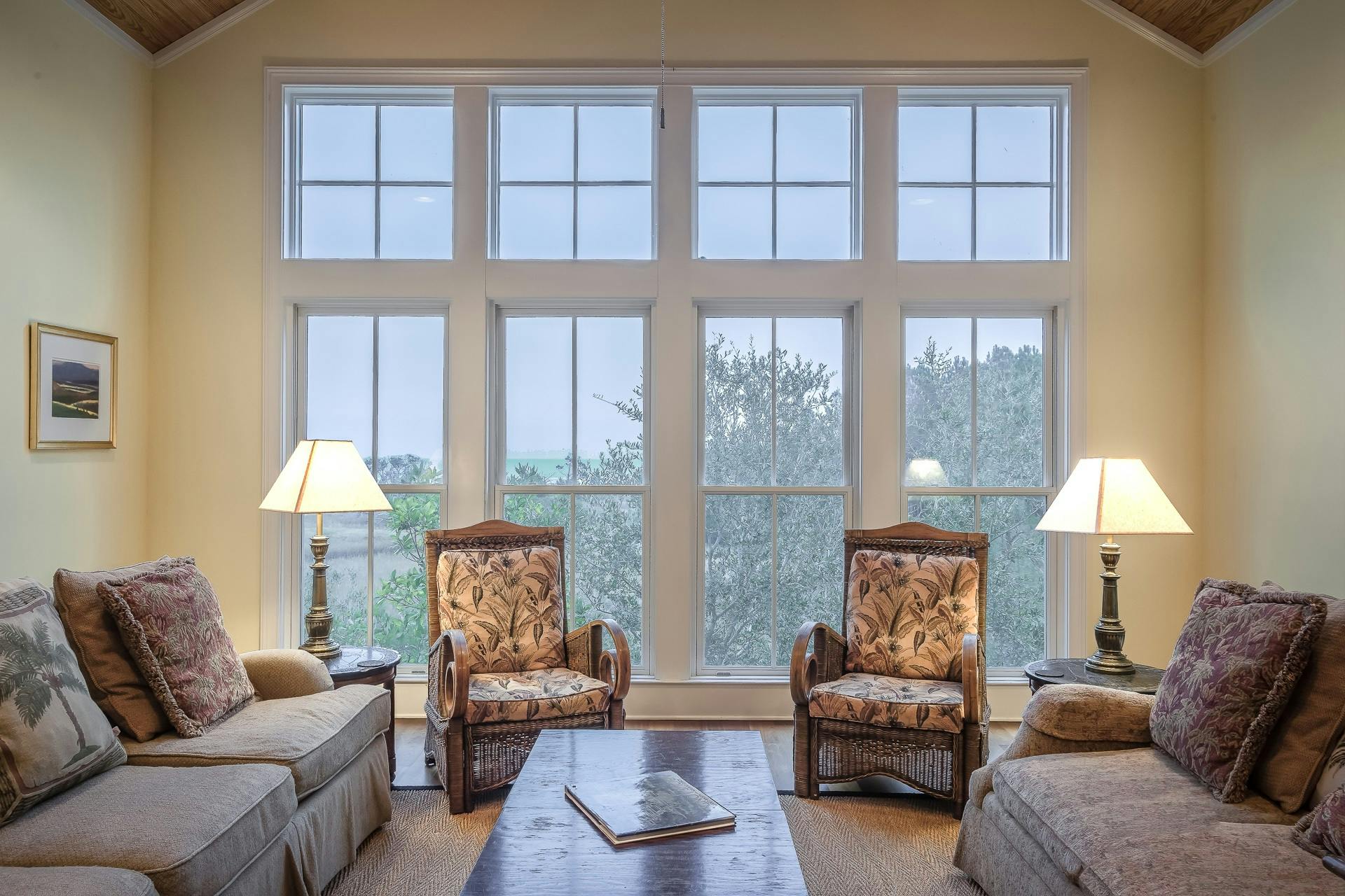Why Choose Professional Window Cleaning in Seattle, WA area?