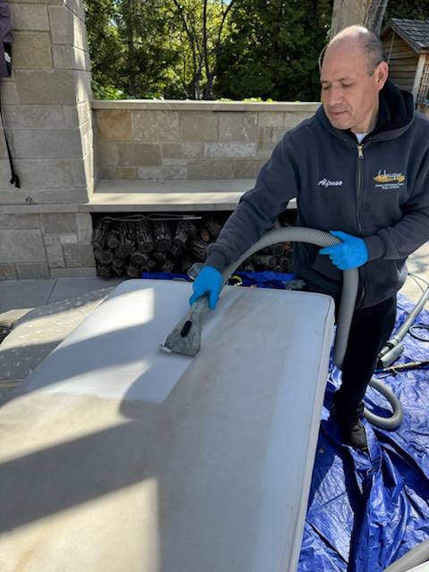Renew your outdoor furniture with cleaning from Unique Renew your outdoor furniture with cleaning from Unique